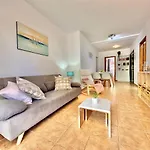 Biltmore Relax House 圣米格尔德阿沃纳